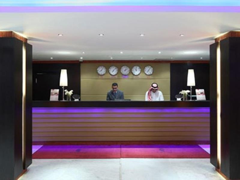 Crom Express Airport Hotel - Jeddah เจดดาห์ ภายนอก รูปภาพ