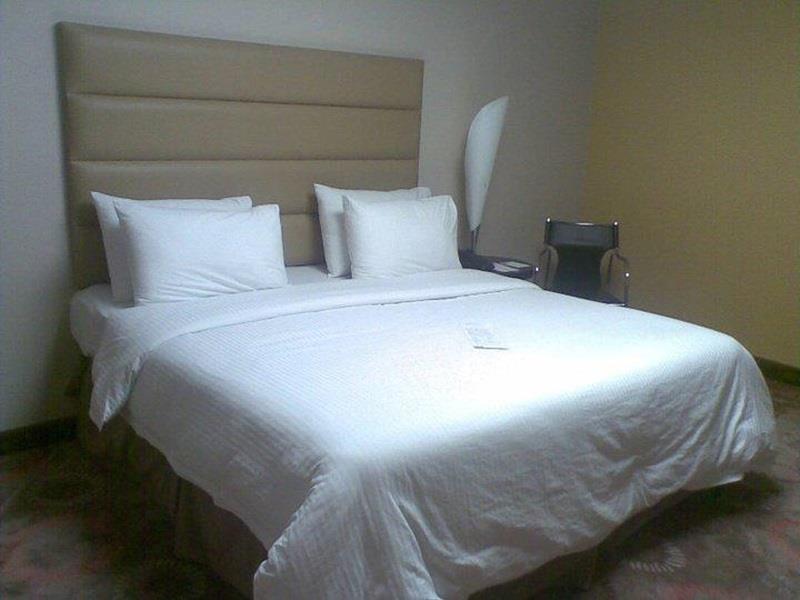 Crom Express Airport Hotel - Jeddah เจดดาห์ ภายนอก รูปภาพ