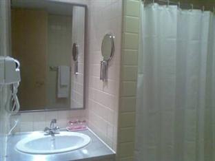 Crom Express Airport Hotel - Jeddah เจดดาห์ ภายนอก รูปภาพ
