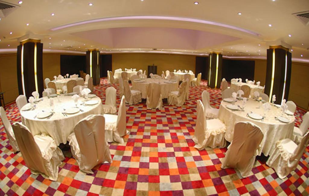 Crom Express Airport Hotel - Jeddah เจดดาห์ ภายนอก รูปภาพ