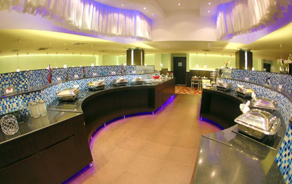 Crom Express Airport Hotel - Jeddah เจดดาห์ ภายนอก รูปภาพ